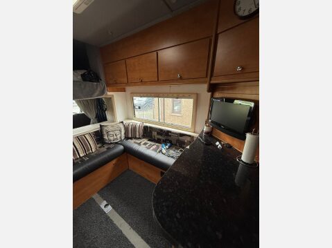 Iveco Eurocargo 7.5 tonne race truck motorhome race lorry 11