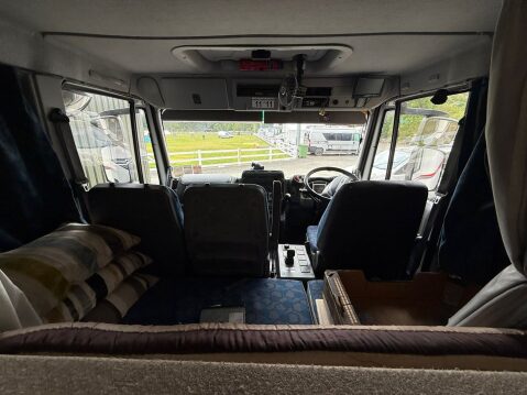 Iveco Eurocargo 7.5 tonne race truck motorhome race lorry 12