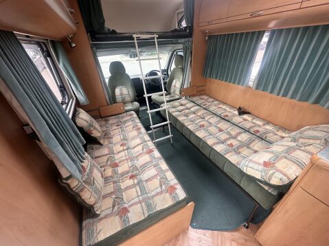 Fiat Ducato LUNAR ROADSTAR 720 4 BERTH MOTORHOME CAMPERVAN 12