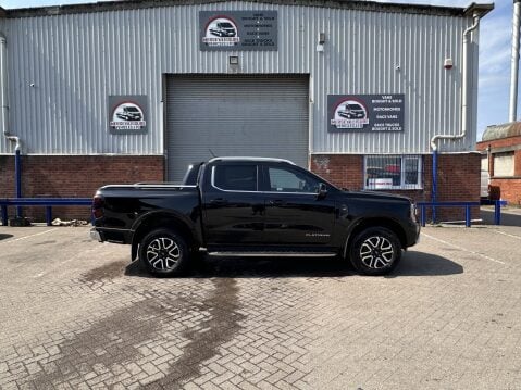 Ford Ranger PLATINUM 3.0 V6 DIESEL ECOBLUE DOUBLE CAB PICK UP AUTOMATIC 3