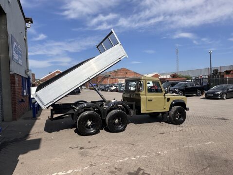Land Rover Defender 110 TD5 XS 6X6 SINGLE CAB TIPPER TRUCK OVERLAND 10