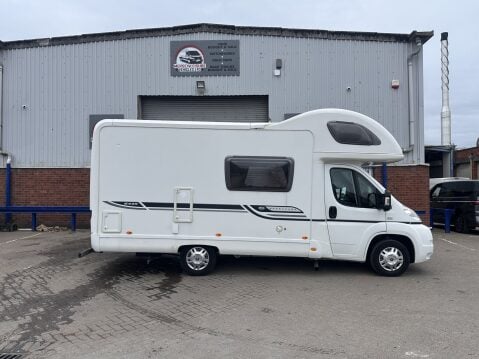 Fiat Ducato BESSACARR E435 COMPACT 5 BERTH MOTORHOME CAMPERVAN 4