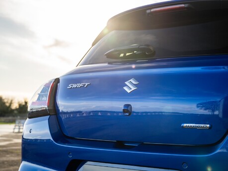 Suzuki Swift 1.2 Dualjet Hybrid Motion