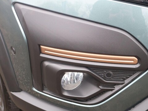 Dacia Jogger 1.6 TCe-h EXTREME Auto Euro 6 (s/s) 5dr 33