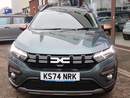 Dacia Jogger 1.6 TCe-h EXTREME Auto Euro 6 (s/s) 5dr 2