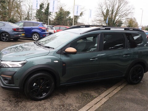 Dacia Jogger 1.6 TCe-h EXTREME Auto Euro 6 (s/s) 5dr 8