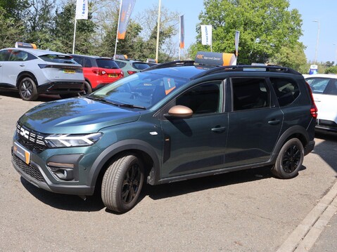 Dacia Jogger 1.6 TCe-h EXTREME Auto Euro 6 (s/s) 5dr 10