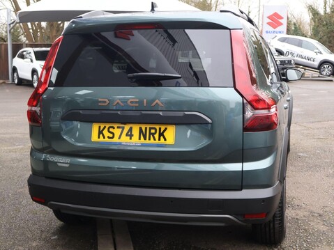 Dacia Jogger 1.6 TCe-h EXTREME Auto Euro 6 (s/s) 5dr 12
