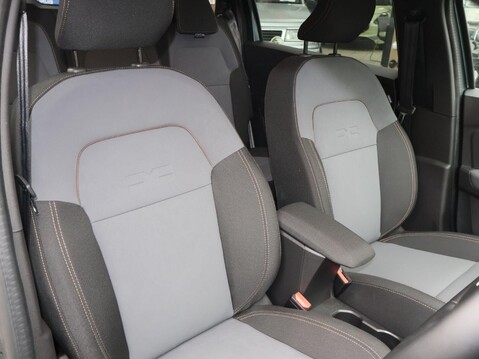 Dacia Jogger 1.6 TCe-h EXTREME Auto Euro 6 (s/s) 5dr 19