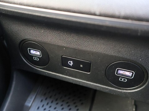 Hyundai IONIQ 5 58kWh SE Connect Auto 5dr 27