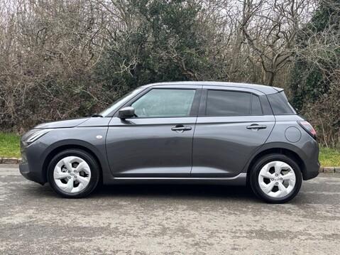 Suzuki Swift 1.2 MHEV Motion CVT Euro 6 (s/s) 5dr 9