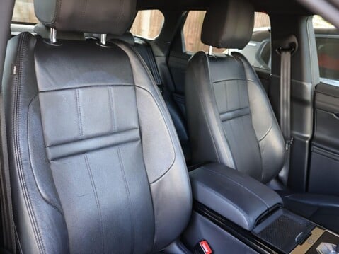 Land Rover Range Rover Evoque 2.0 P250 MHEV R-Dynamic SE Auto 4WD Euro 6 (s/s) 5dr 11