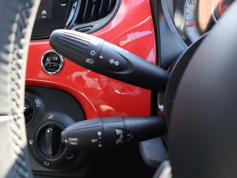 Fiat 500 1.0 MHEV Lounge Euro 6 (s/s) 3dr 12