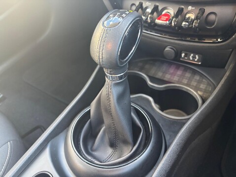 Mini Clubman 1.5 Cooper Auto Euro 6 (s/s) 6dr 31