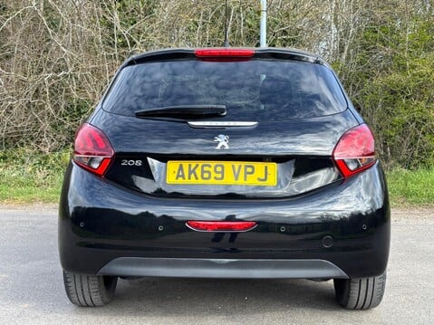 Peugeot 208 1.2 PureTech Tech Edition Euro 6 (s/s) 5dr 5