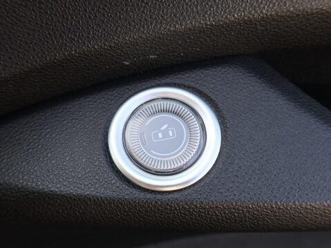 Fiat 500e 42kWh Icon Auto 3dr 9