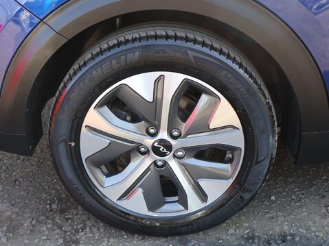Kia Niro 64kWh 3 Auto 5dr 11