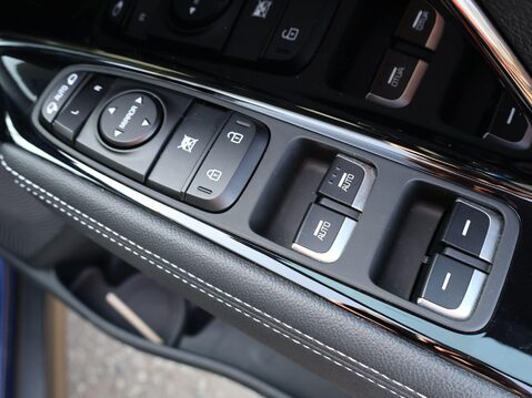 Kia Niro 64kWh 3 Auto 5dr 22