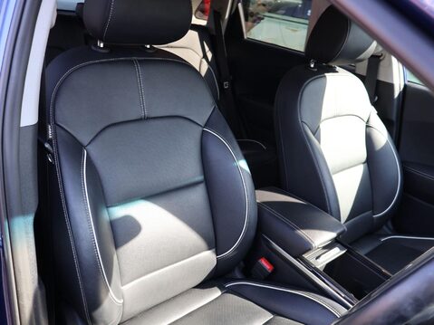 Kia Niro 64kWh 3 Auto 5dr 17