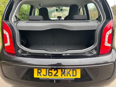 Volkswagen Up 1.0 BlueMotion Tech High up! Euro 5 (s/s) 5dr 6