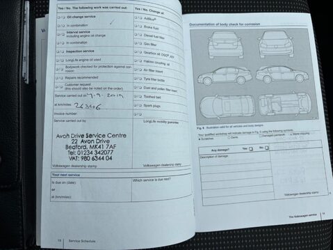 Volkswagen Up 1.0 BlueMotion Tech High up! Euro 5 (s/s) 5dr 24