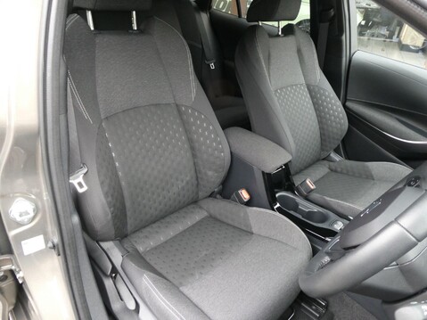 Suzuki Swace 1.8h Motion CVT Euro 6 (s/s) 5dr 17