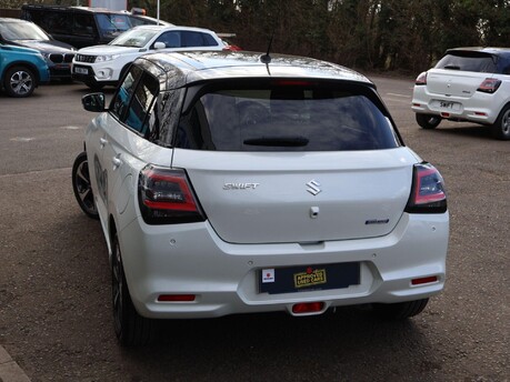 Suzuki Swift 1.2 MHEV Ultra Euro 6 (s/s) 5dr 4