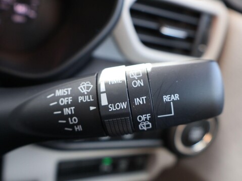 Suzuki Swift 1.2 MHEV Ultra Euro 6 (s/s) 5dr 19