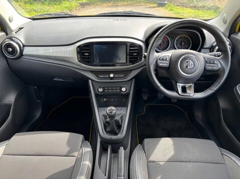 MG MG3 EXCLUSIVE NAV VTI-TECH 20