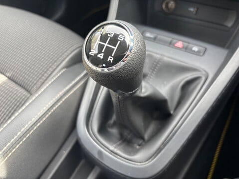MG MG3 EXCLUSIVE NAV VTI-TECH 26