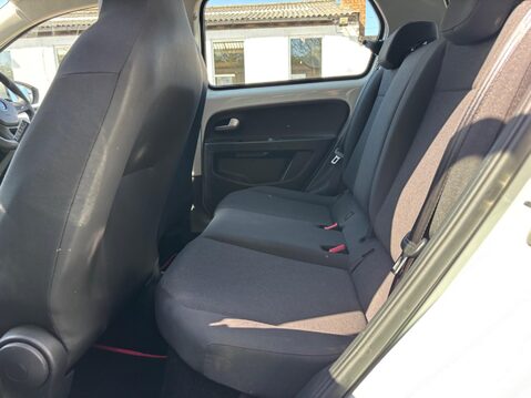 Volkswagen Up 1.0 Move up! Euro 6 (s/s) 5dr 18