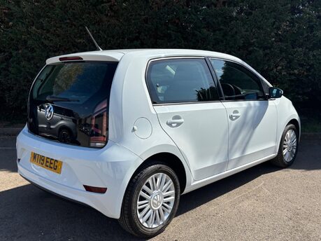 Volkswagen Up 1.0 Move up! Euro 6 (s/s) 5dr 3