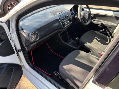 Volkswagen Up 1.0 Move up! Euro 6 (s/s) 5dr 12