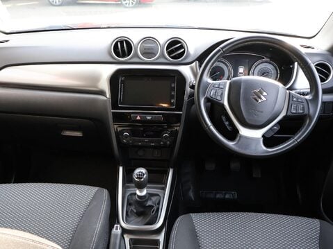 Suzuki Vitara 1.4 Boosterjet MHEV SZ-T Euro 6 (s/s) 5dr 9