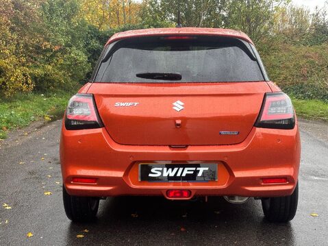 Suzuki Swift 1.2 Hybrid ULTRA ALLGRIP 10