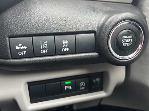 Suzuki Swift 1.2 Hybrid ULTRA ALLGRIP 28