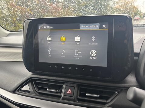 Suzuki Swift 1.2 Hybrid ULTRA ALLGRIP 24