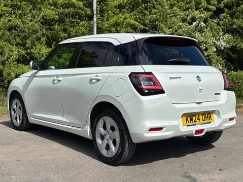 Suzuki Swift 1.2 MHEV Motion Euro 6 (s/s) 5dr 7