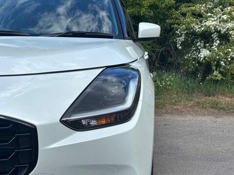 Suzuki Swift 1.2 MHEV Motion Euro 6 (s/s) 5dr 13