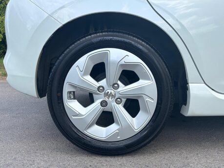 Suzuki Swift 1.2 MHEV Motion Euro 6 (s/s) 5dr 3