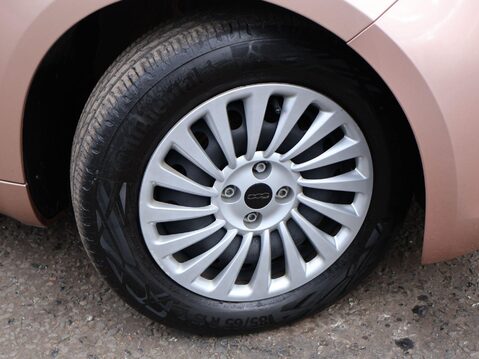 Fiat 500e 24kWh Action Auto 3dr 14