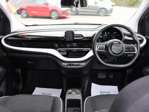 Fiat 500e 24kWh Action Auto 3dr 22