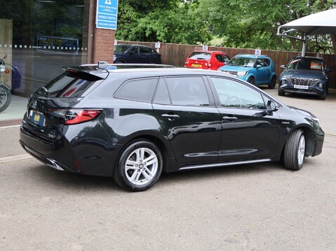 Suzuki Swace 1.8h Ultra CVT Euro 6 (s/s) 5dr 8