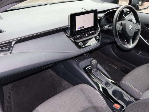 Suzuki Swace 1.8h Ultra CVT Euro 6 (s/s) 5dr 9