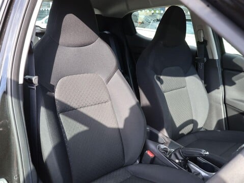 Nissan Juke 1.0 DIG-T Acenta Euro 6 (s/s) 5dr 24