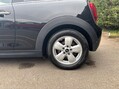 Mini Hatch 1.5 Cooper Classic Euro 6 (s/s) 3dr 9
