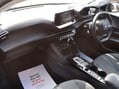 Peugeot 208 1.2 PureTech Allure Premium + EAT Euro 6 (s/s) 5dr 10