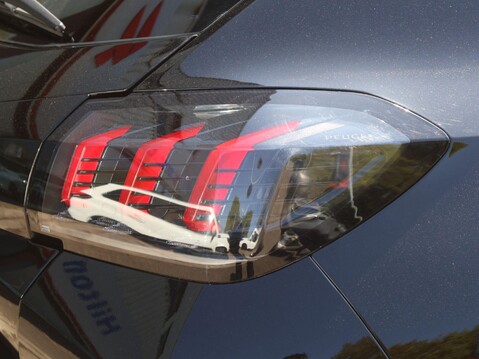 Peugeot 208 1.2 PureTech Allure Premium + EAT Euro 6 (s/s) 5dr 30