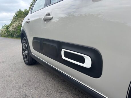 Citroen C3 1.2 PureTech Sense Euro 6 (s/s) 5dr 3