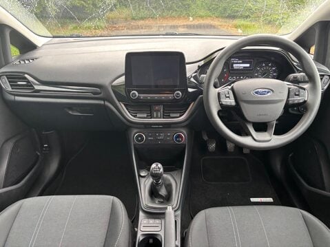 Ford Fiesta 1.0T EcoBoost MHEV Trend Euro 6 (s/s) 5dr 14